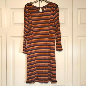 Perfect fall dress to pair w leggings